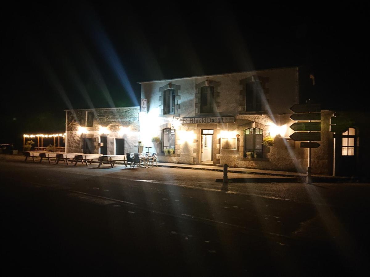 Le Black Dog Pub Saint-Aignan  Extérieur photo
